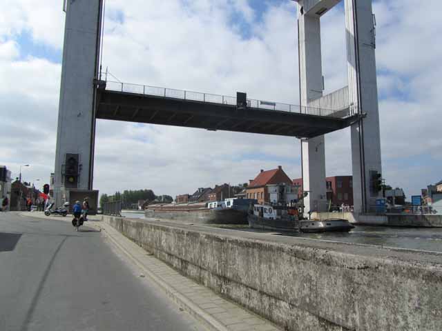 Lifting Bridge
