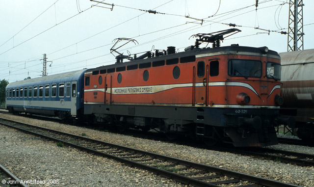 ZRS Class 441 at Slavonski Samac