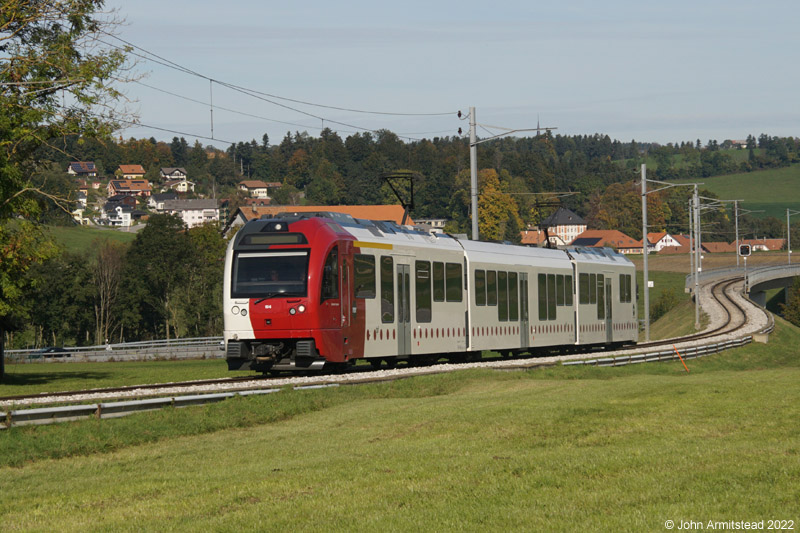 TPF train at Semsales