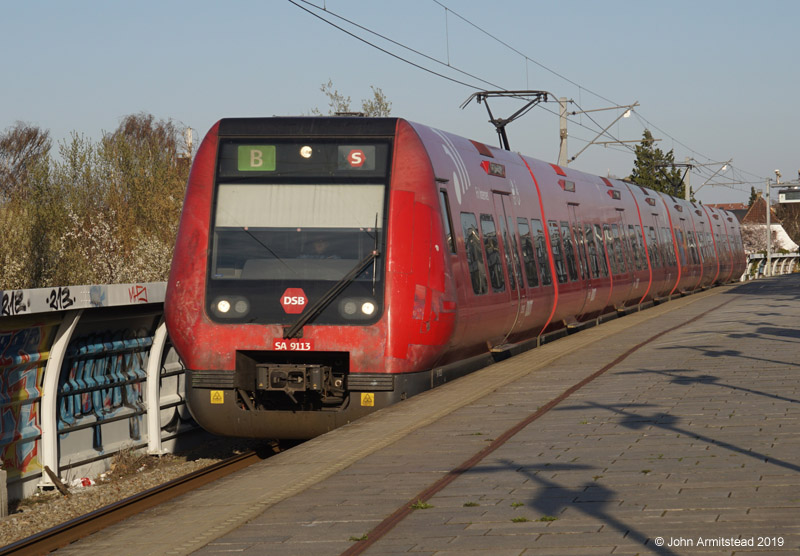 S-Bane train at Danshøj