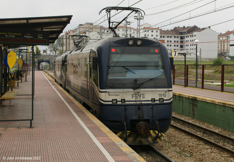 FEVE locomotives at El Berron