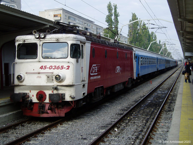 CFR Class 45 at Bucuresti Nord