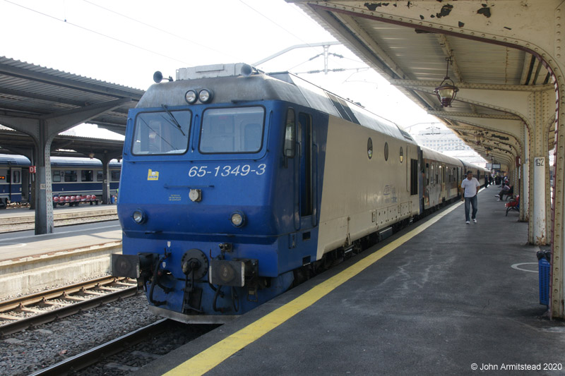 CFR Class 65 at Bucuresti Nord