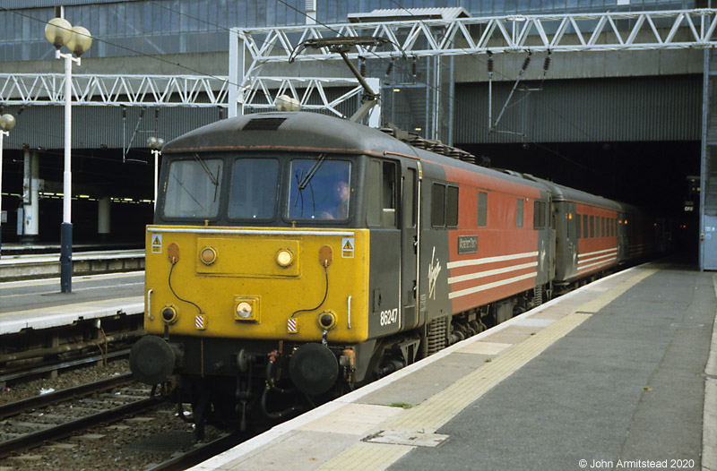 Class 86 at Euston