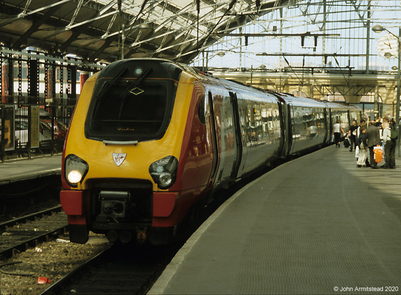 Class 220 Voyager at Liverpool
