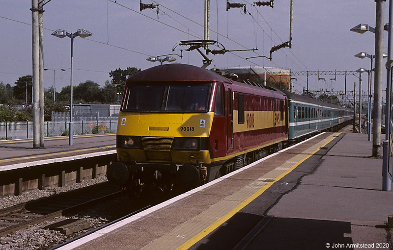 Class 90 at Broxbourne