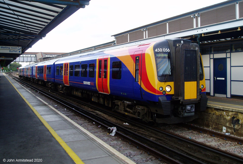 Class 450 at Guildford