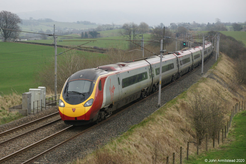 Class 390 Pendolino at Docker