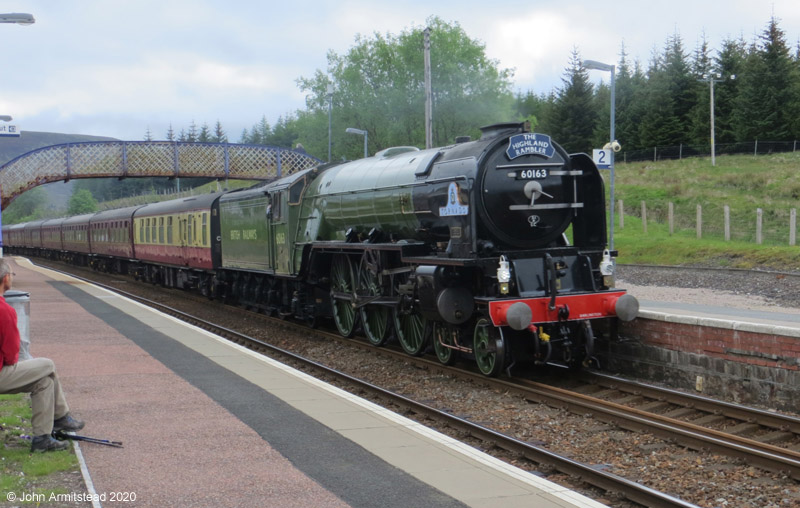 A1 Tornado at Dalwhinnie