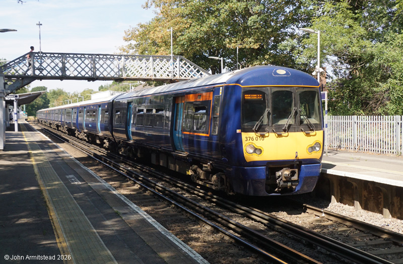 Class 376 at Mottingham