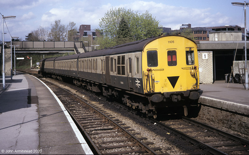 DEMU at East Grinstead