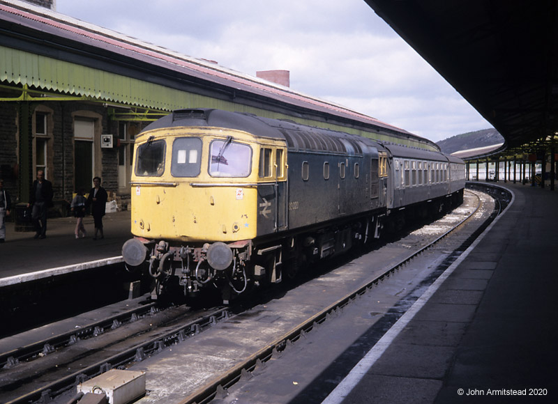 Class 33 at Swansea