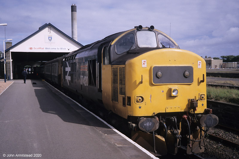 Class 37 at Wick