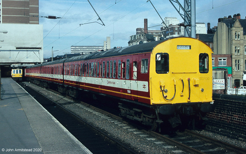 Class 307 at Leeds