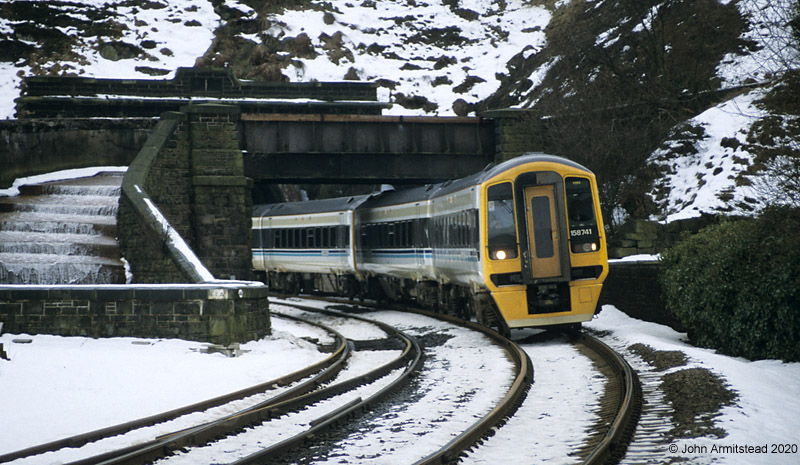 Class 158 at Marsden