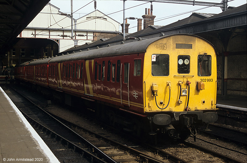 Class 302 at Norwich