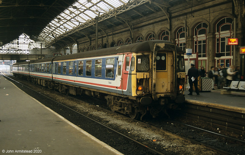 Class 309 at Preston