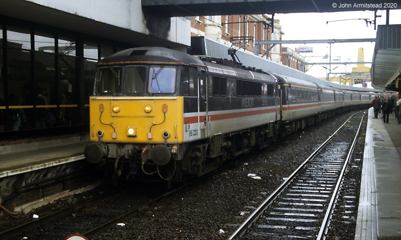 Class 86 at Harwich
