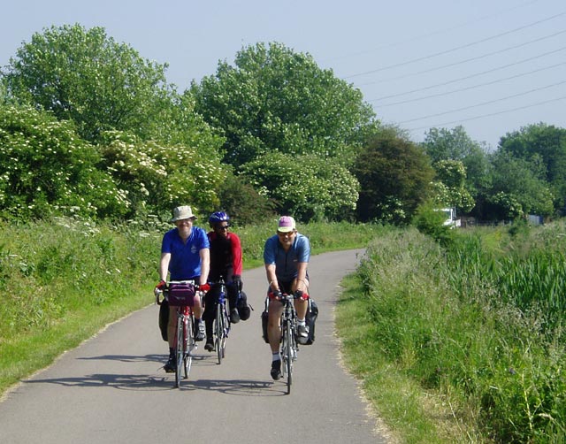 Cycle track near Tottenham Hale