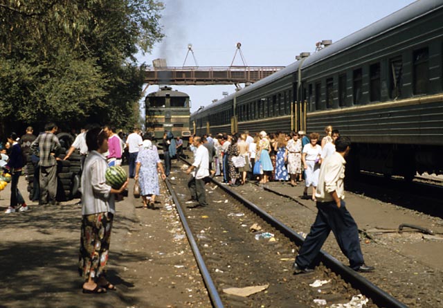 Verkhniy Baskunchak station